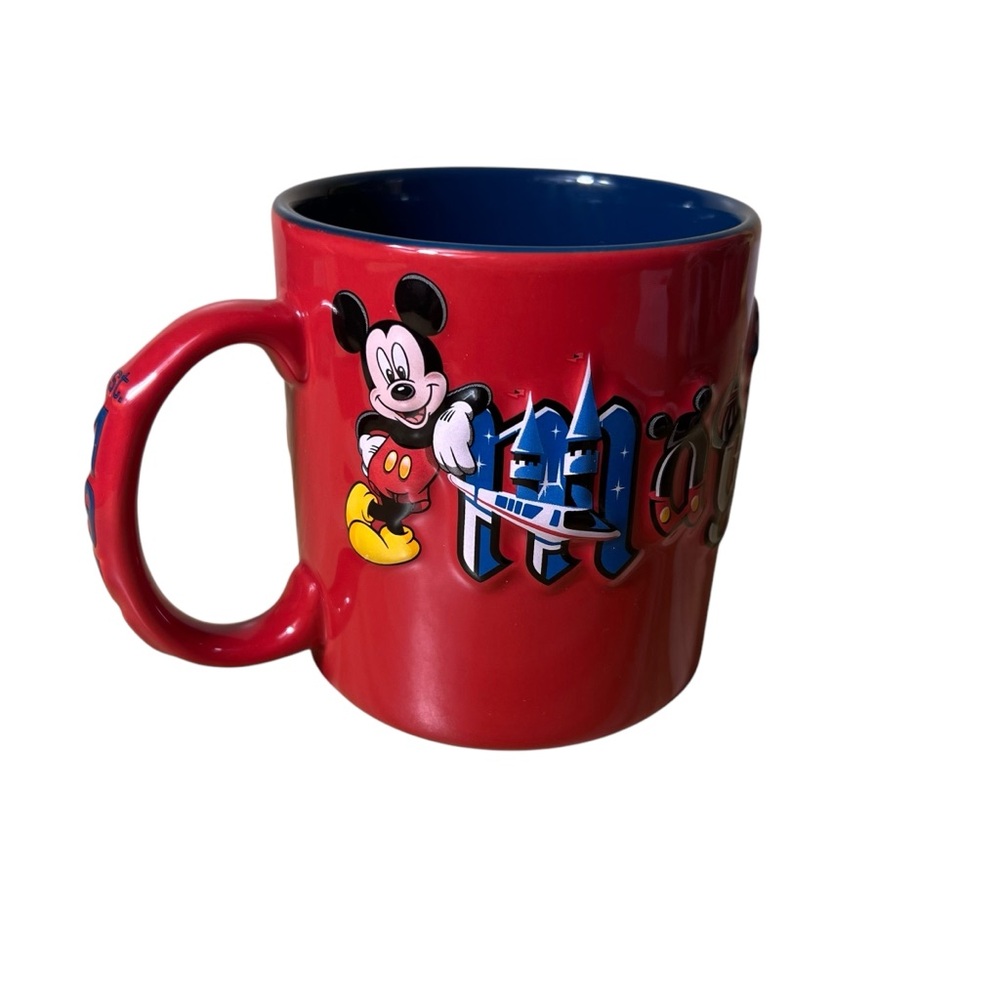 RED JUMBO WALT DISNEY WORLD MAGIC KINGDOM EMBOSSED 3D COFFEE‎ MUG EST.1971